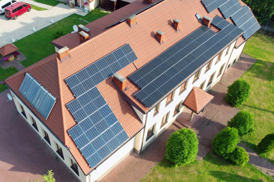 duże instalacje fotowoltaiczne dla firm (3)